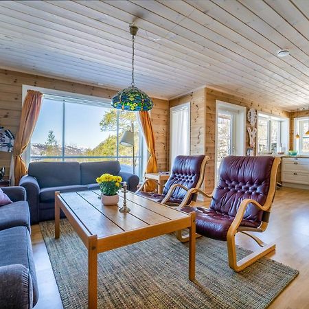 Three-Bedroom Holiday Cottage Tjorhom Eksteriør bilde