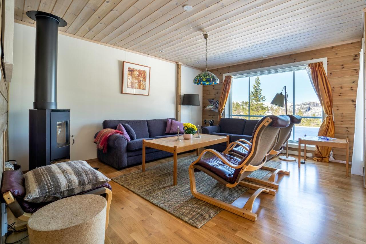 Three-Bedroom Holiday Cottage Tjorhom Eksteriør bilde